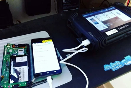 handy datenrettung mit professioneller smartphone datenwiederherstellung im techniklabor